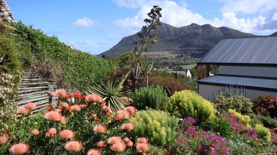 To Let 2 Bedroom Property for Rent in Crofters Valley Western Cape